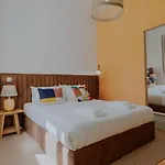 Login Luxury